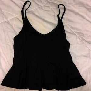 Black cropped tank